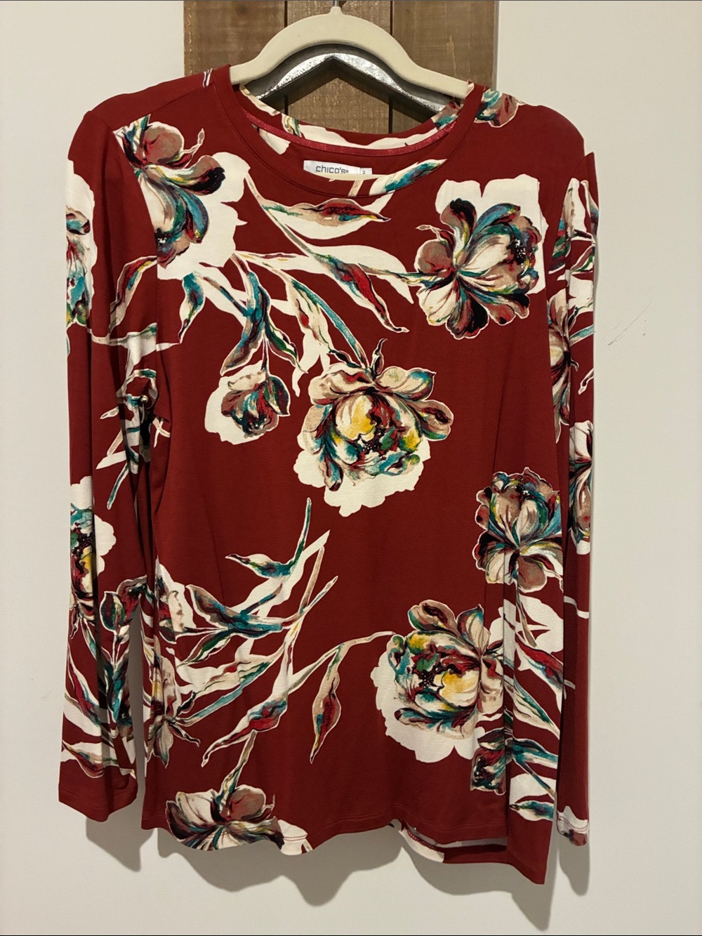 Chico's Rust Red Floral Long-Sleeve Tee